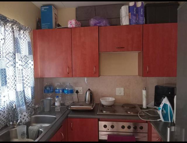 1 BEDROOM APARTMENT FOR SALE IN CLUBVIEW